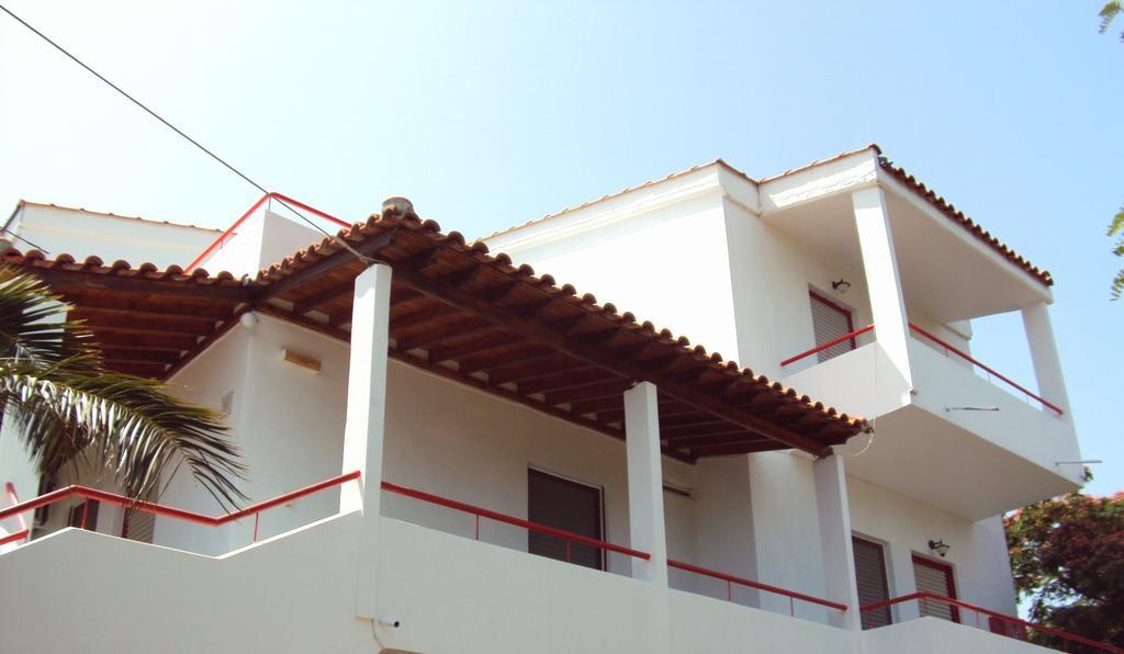 Irini Studios Plomari Exterior foto